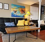 2BR Walkout Basement Suite-Internet included