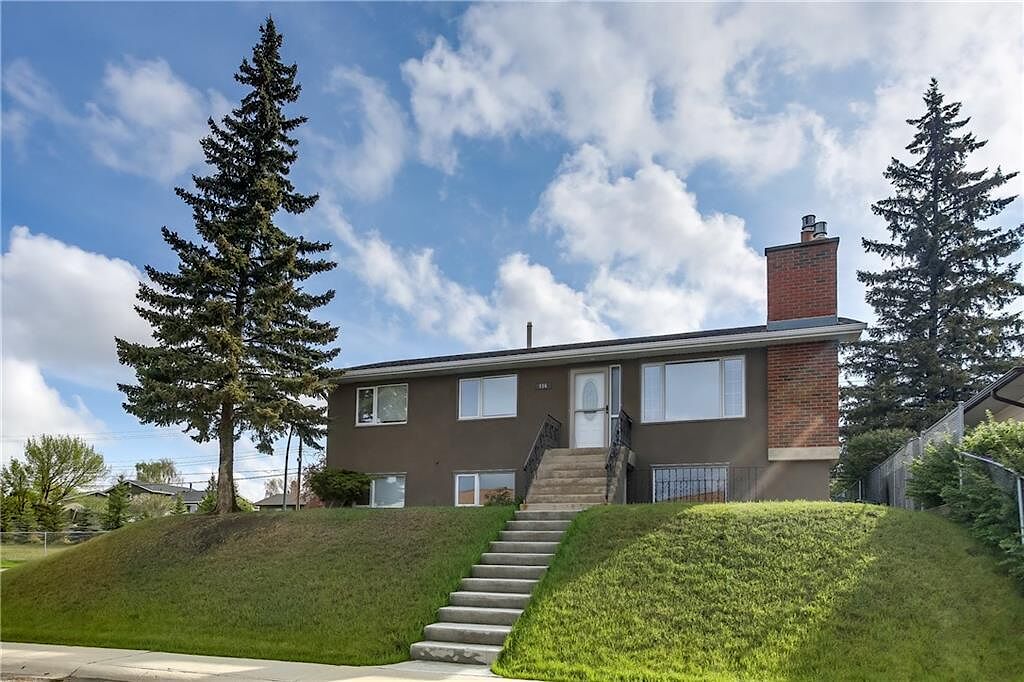 Calgary 3 bedrooms Room For Rent for rent. Property photo: 539158-1