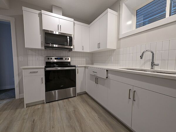Calgary 2 bedrooms Basement for rent. Property photo: 539174-2