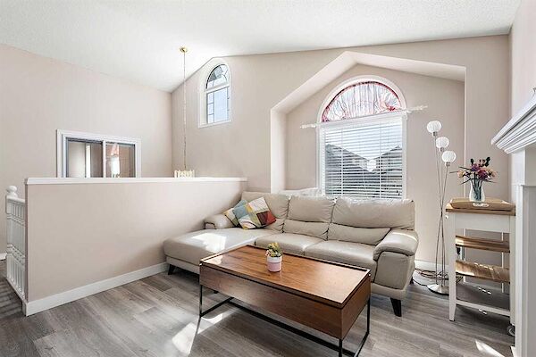 Calgary 6 bedrooms House for rent. Property photo: 539398-3