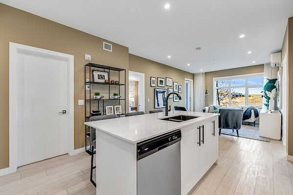 Calgary 2 bedrooms Apartment for rent. Property photo: 540008-3