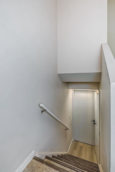Calgary 2 bedrooms Basement for rent. Property photo: 540463-2
