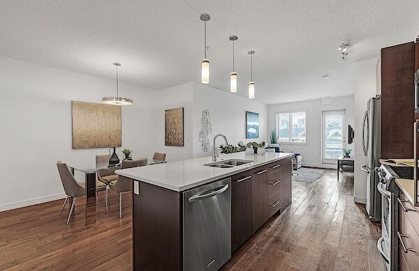 Calgary 1 bedroom Condo Unit for rent. Property photo: 540472-3