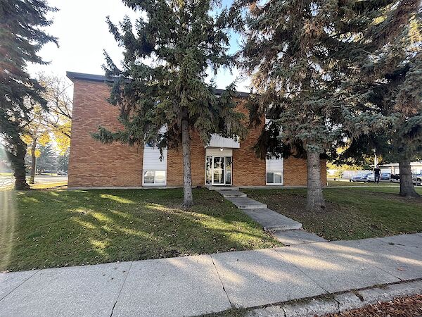 Spacious 3 Bedroom Condo