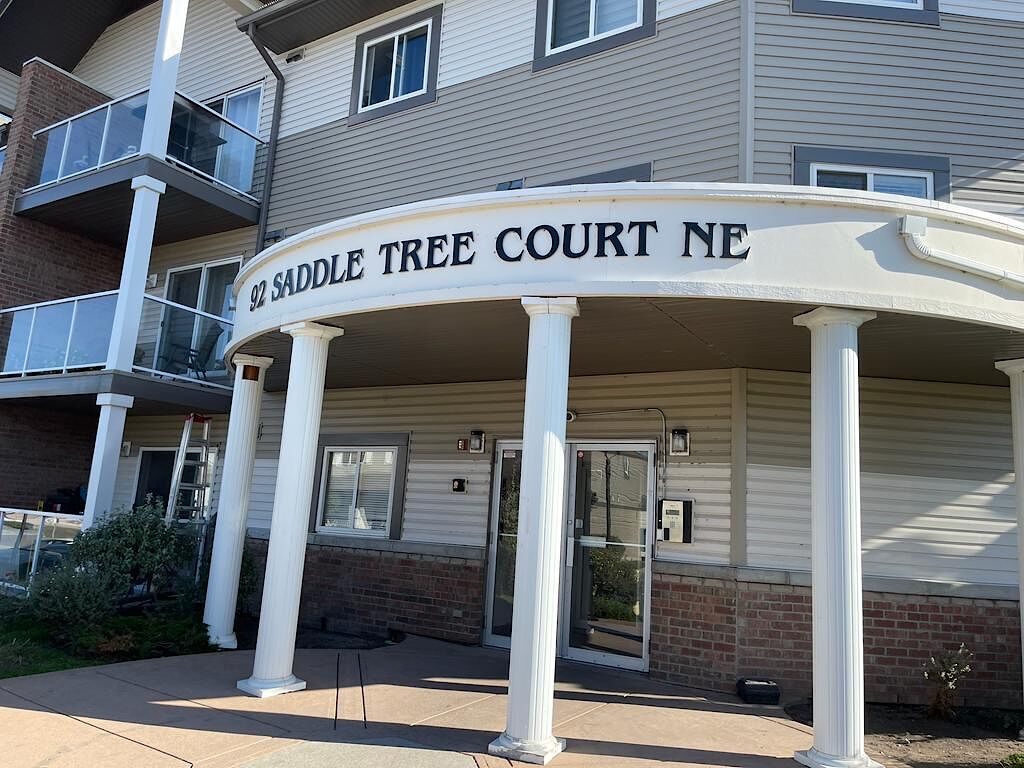 Calgary 2 bedrooms Condo Unit for rent. Property photo: 540970-1