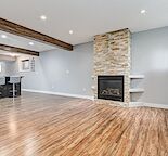 Legal suite / separate entrance /well-lit /renovated