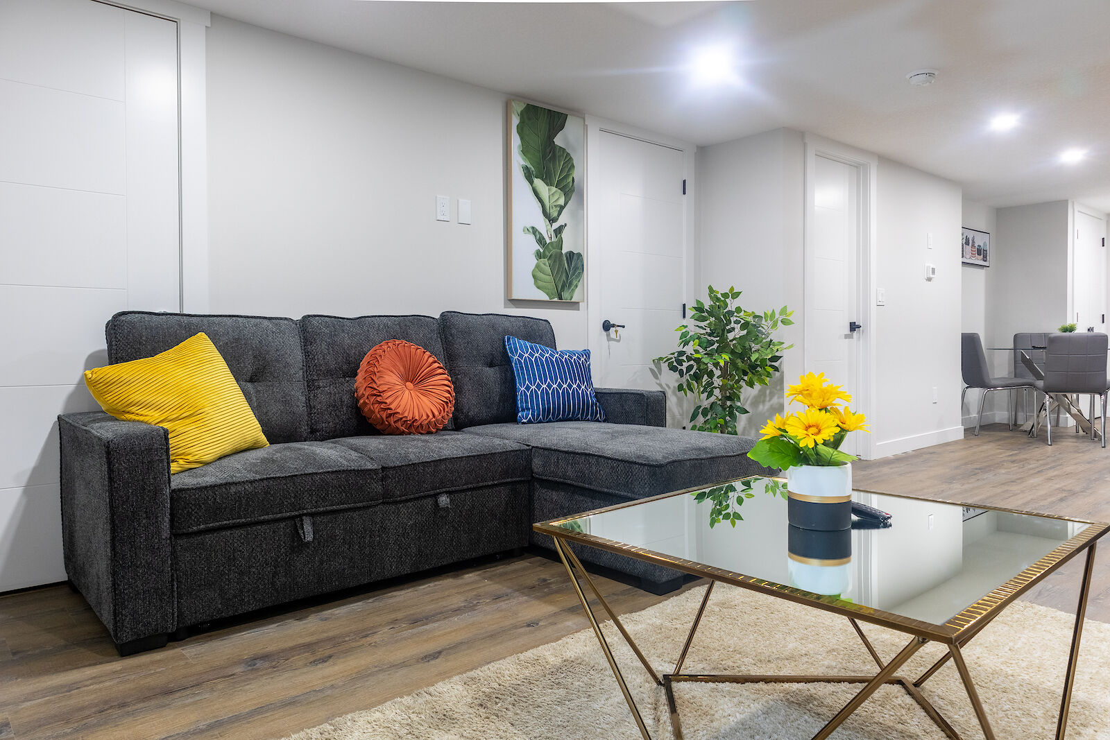 Calgary 1 + Den bedrooms Basement for rent. Property photo: 541786-1