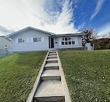Main Floor with Great Location Available for Rent!