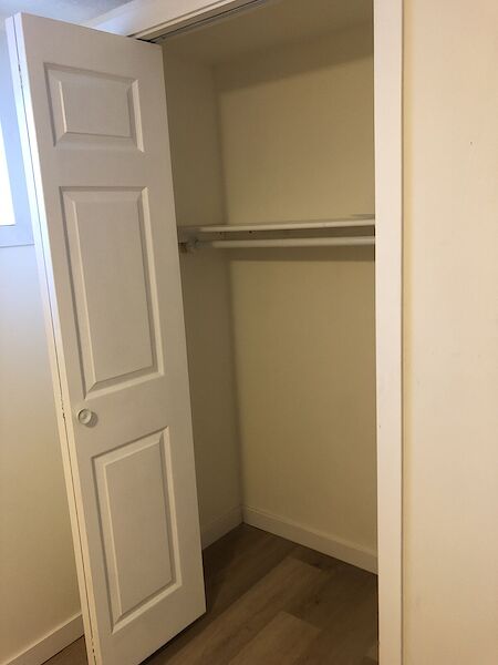 Calgary 1 bedroom Room For Rent for rent. Property photo: 541853-3