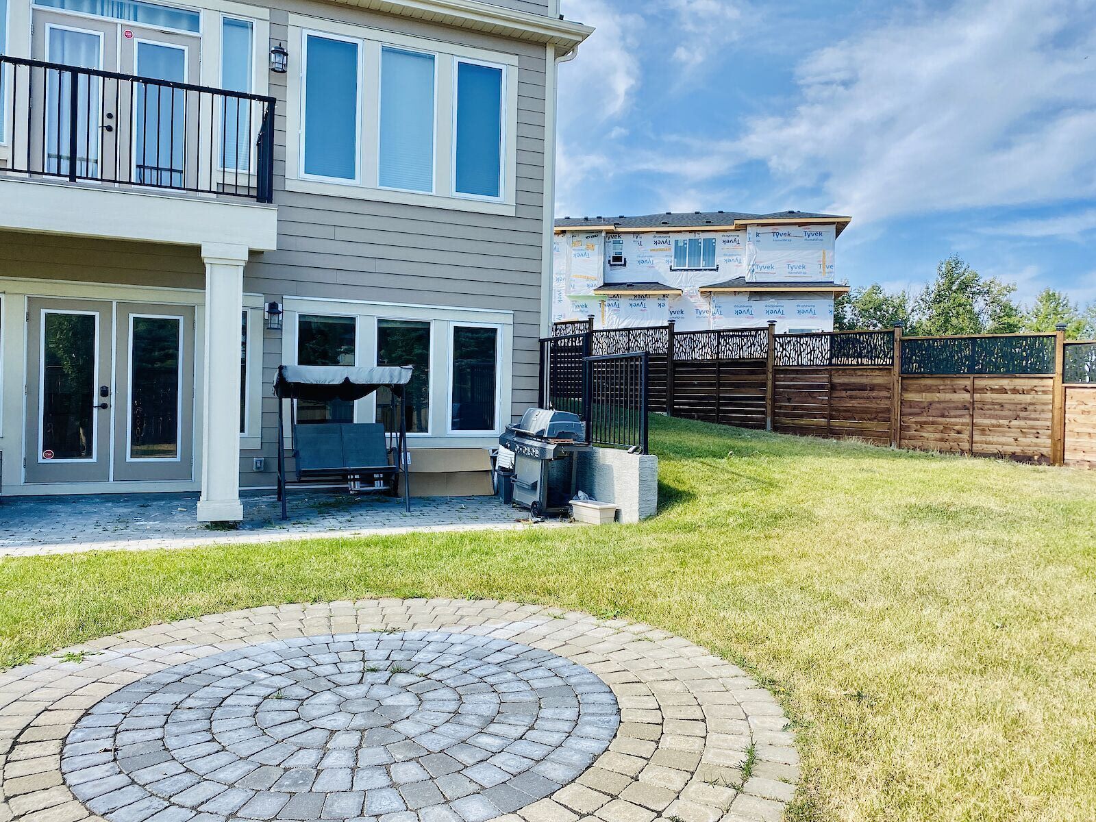 Calgary 3 + Den bedrooms Basement for rent. Property photo: 541899-1