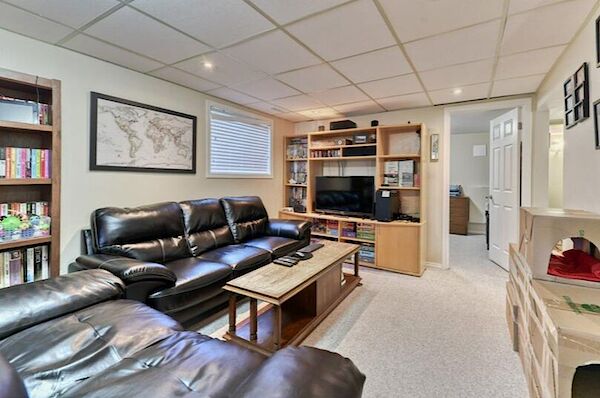 Calgary 2 bedrooms Basement for rent. Property photo: 542144-3