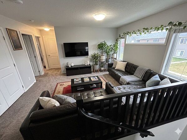 Calgary 4 bedrooms House for rent. Property photo: 542192-3
