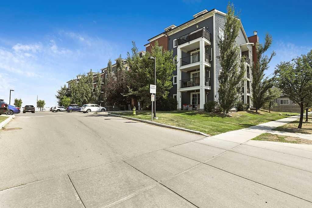 Calgary 2 bedrooms Condo Unit for rent. Property photo: 542288-1