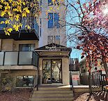 Bright 1 Bedroom Apartment in the vibrant Bridgeland!