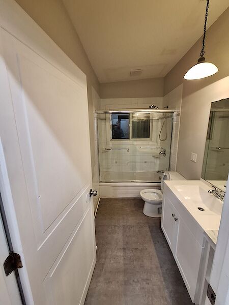 Calgary 3 bedrooms Room For Rent for rent. Property photo: 542774-3