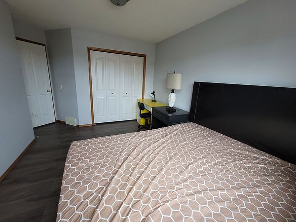 Calgary 1 bedroom Room For Rent for rent. Property photo: 542941-2