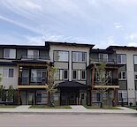 2BD+1B Townhouse Main Floor at Seton