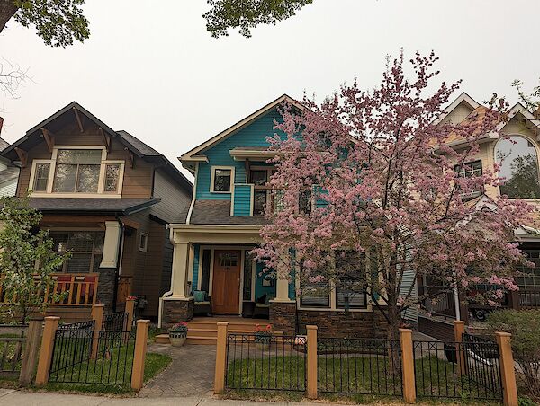 Kensington house furnished 3 month rental