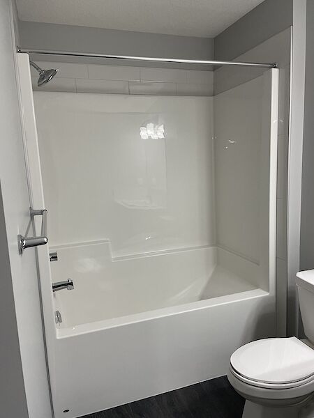 Calgary 1 + Den bedrooms Basement for rent. Property photo: 543682-2