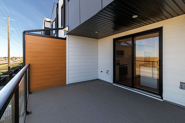 Calgary 3 + Den bedrooms Townhouse for rent. Property photo: 544601-2