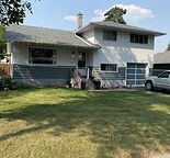 Main 2levels single family house in Desired community