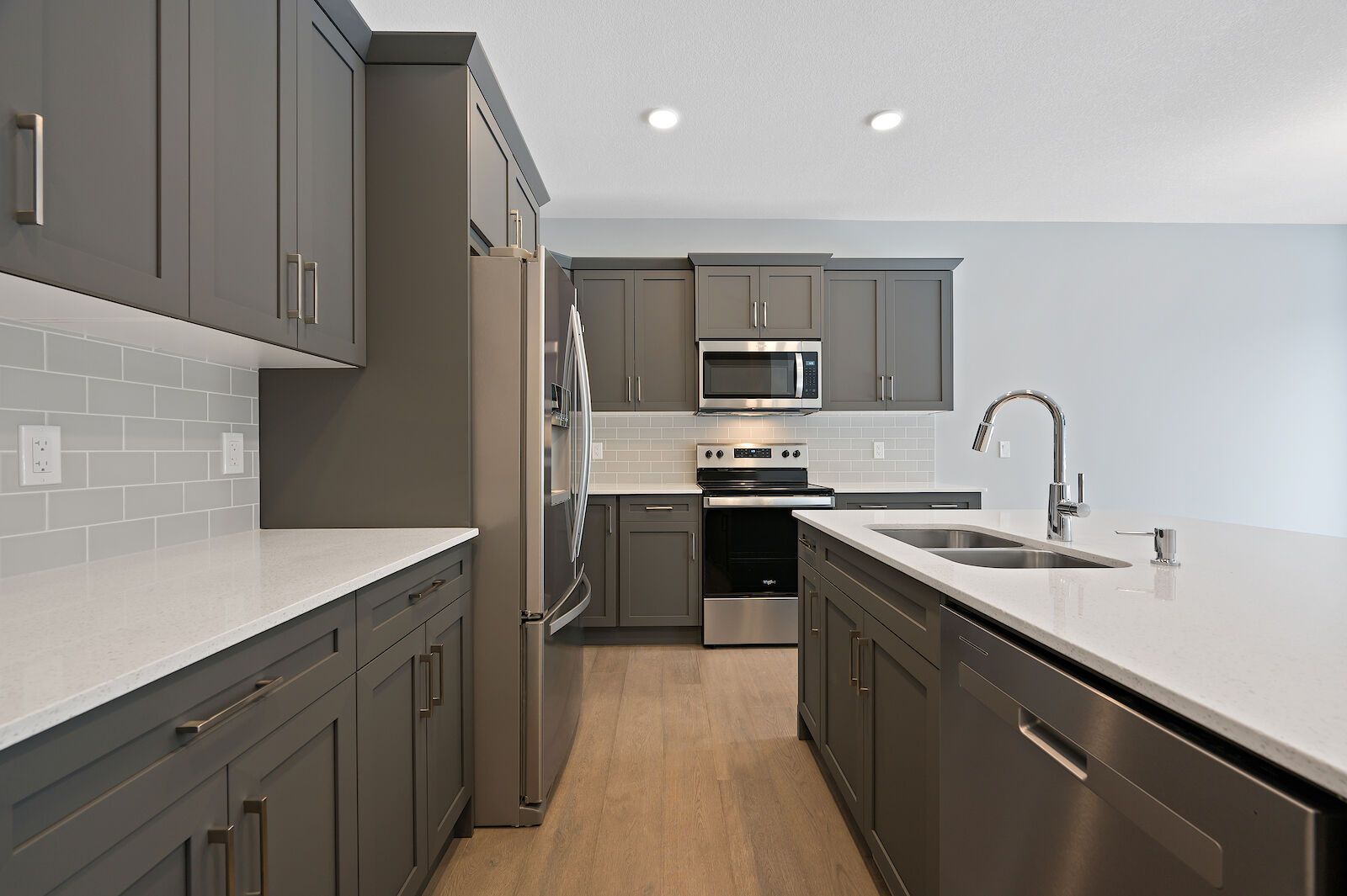 Calgary 3 + Den bedrooms House for rent. Property photo: 545174-1