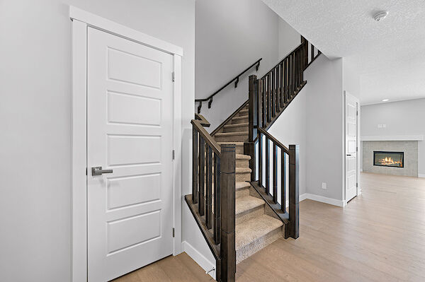 Calgary 3 bedrooms House for rent. Property photo: 545176-2