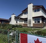 Bright 4 Bedroom Duplex Near Whitehorn CTrain