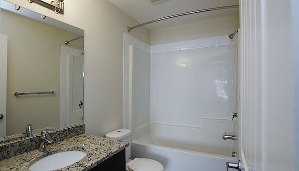 Calgary 2 bedrooms Apartment for rent. Property photo: 545693-3