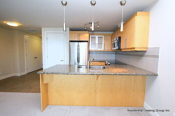 Calgary 1 bedroom Condo Unit for rent. Property photo: 545743-3