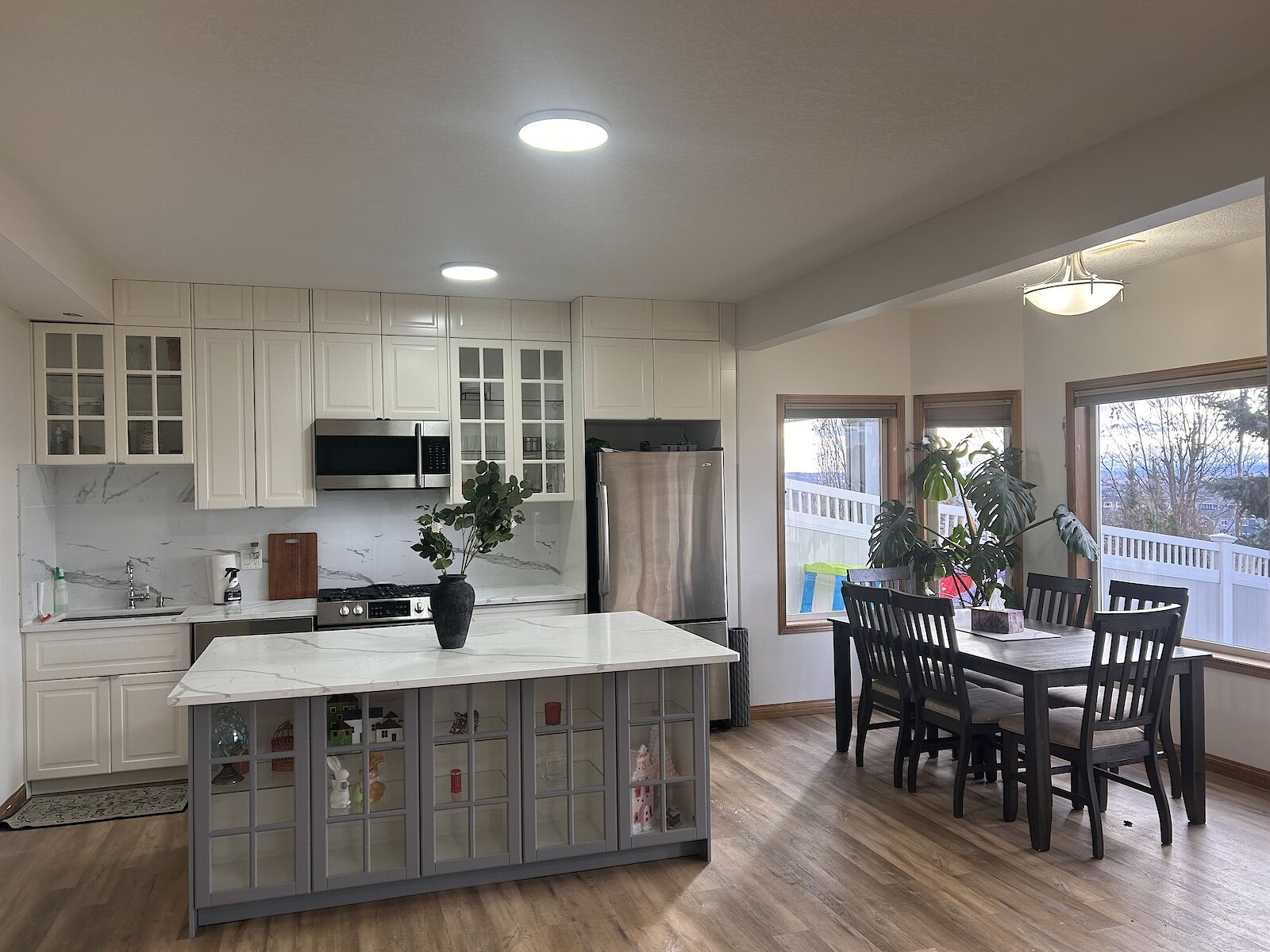 Calgary 2 bedrooms Basement for rent. Property photo: 546368-1