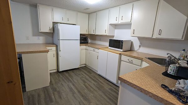 Calgary 2 bedrooms Basement for rent. Property photo: 546704-2