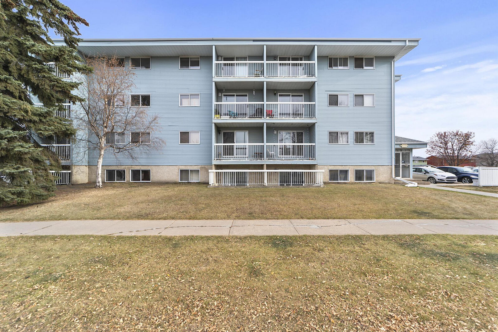 Camrose 2 bedrooms Apartment for rent. Property photo: 546878-1