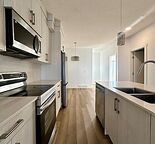 Cornerstone Beautiful End Unit Townhouse