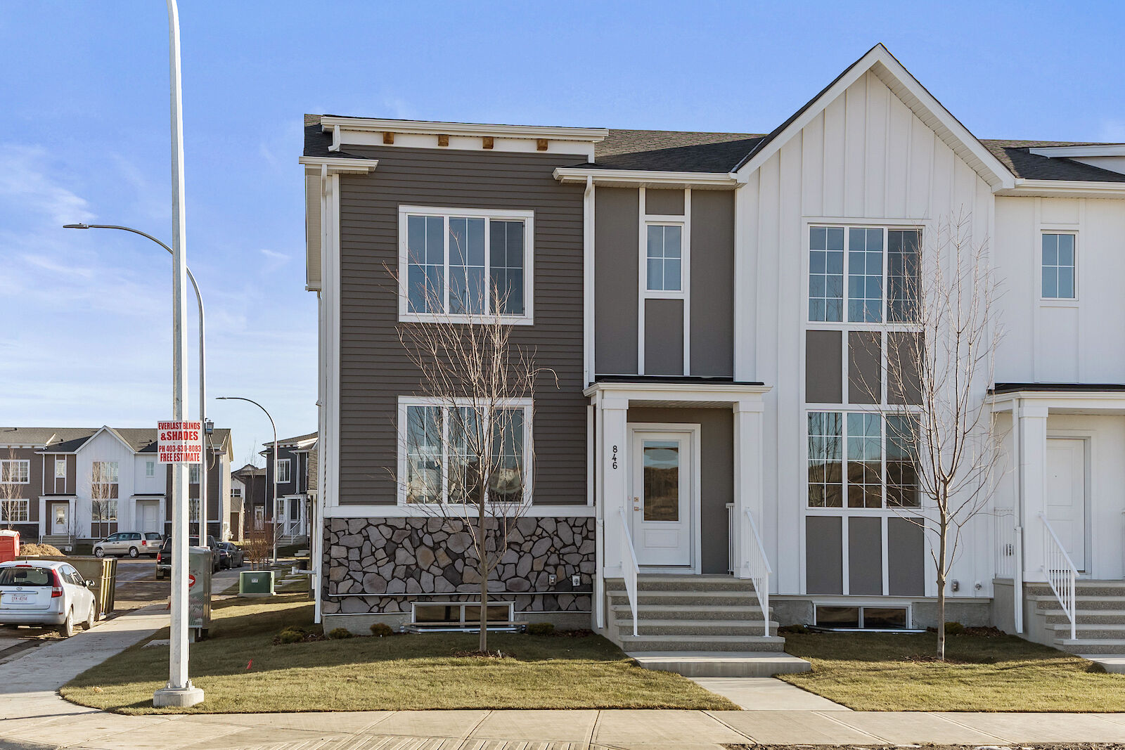 Calgary 3 bedrooms Townhouse for rent. Property photo: 547533-1