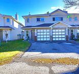 Newly renovated 2 bedroom townhouse with single garage. Close to deerfoot.