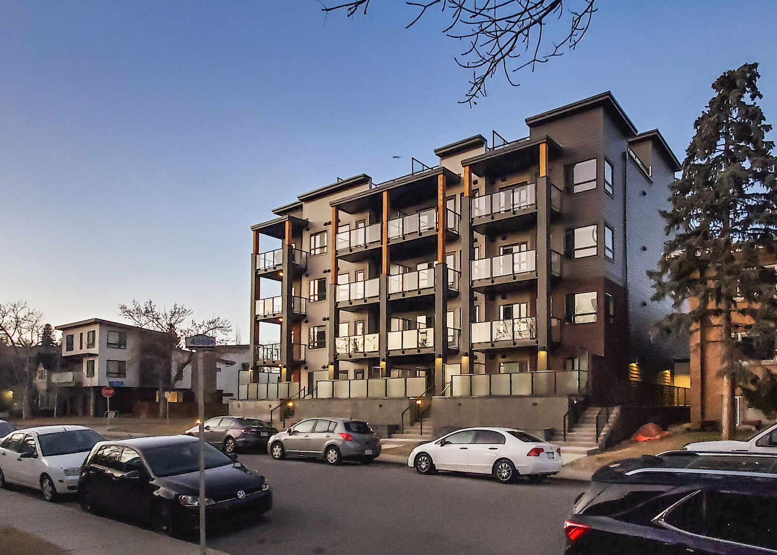 Calgary 1 bedrooms Apartment for rent. Property photo: 548455-1