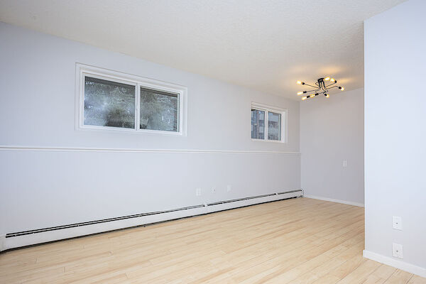 Calgary 2 bedrooms Condo Unit for rent. Property photo: 549306-3