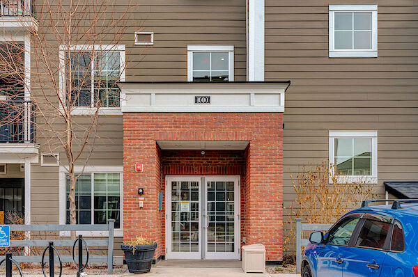 Calgary 2 bedrooms Condo Unit for rent. Property photo: 549448-3