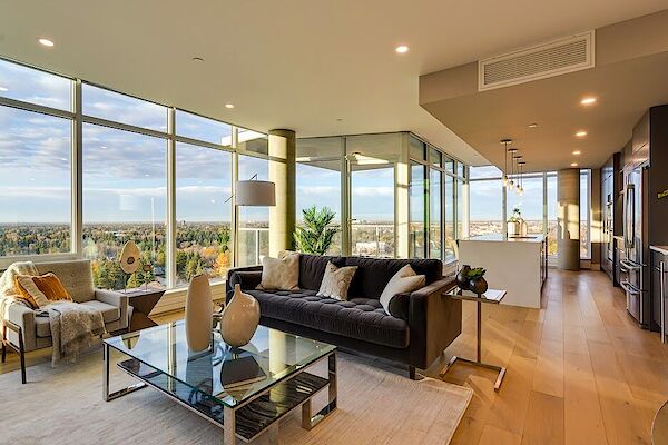 Edmonton 2 + Den bedrooms Condo Unit for rent. Property photo: 549680-3