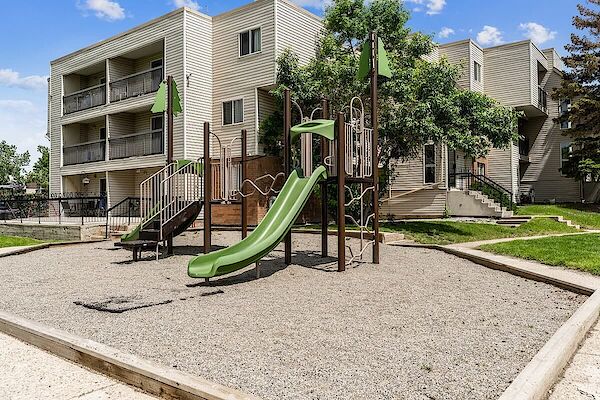 Calgary 1 bedroom Condo Unit for rent. Property photo: 549889-2