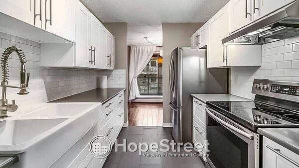 Calgary 2 bedrooms Condo Unit for rent. Property photo: 550418-3