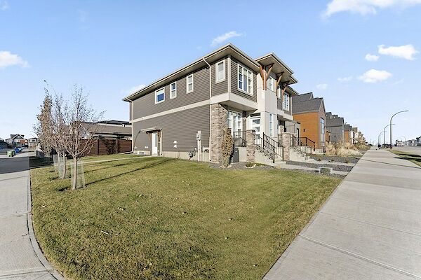 Calgary 3 bedrooms Main Floor for rent. Property photo: 550435-2