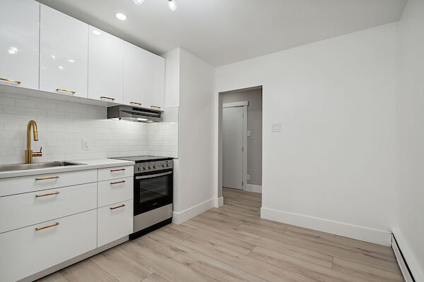 Calgary 1 bedroom Condo Unit for rent. Property photo: 550743-3