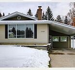 Three bedroom above ground suite for rent in Brentwood.