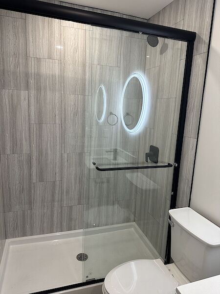 Calgary studio Apartment for rent. Property photo: 551014-2