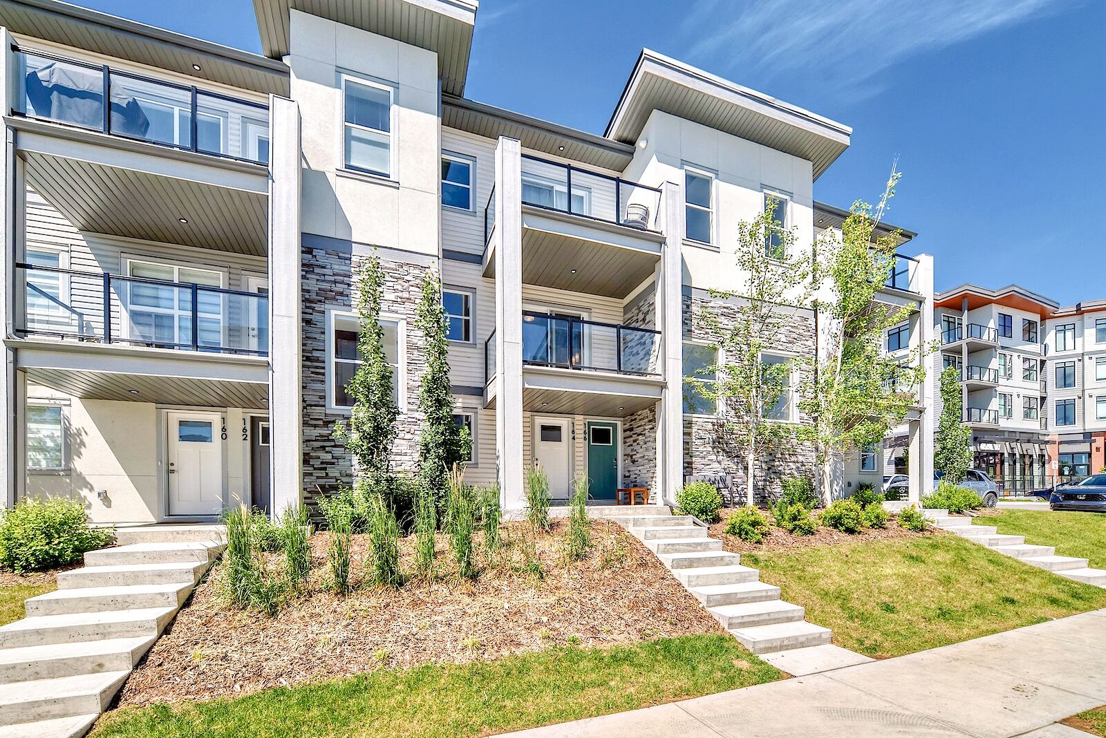 Calgary 1 bedroom Townhouse for rent. Property photo: 551176-1