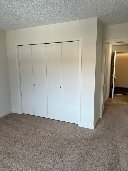 Calgary 1 bedroom Condo Unit for rent. Property photo: 551226-3