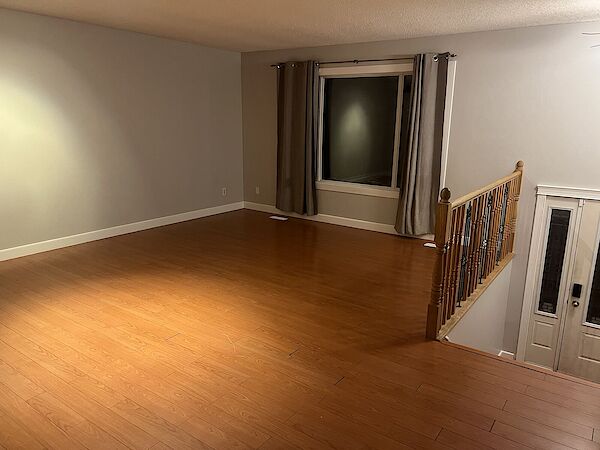 Calgary 3 bedrooms House for rent. Property photo: 551325-2