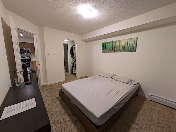 Calgary 2 bedrooms Condo Unit for rent. Property photo: 551535-2